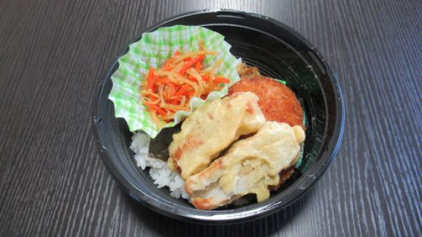 海苔弁丼（コロッケ・竹輪天・金平）